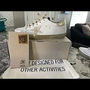 Golden Goose Sneakers